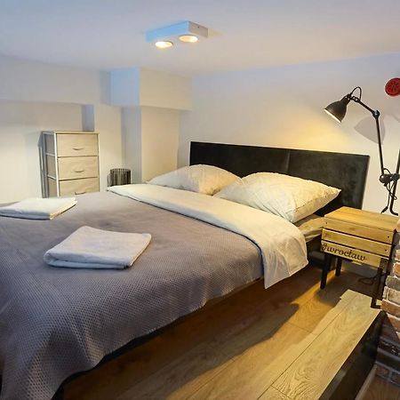 Apartament Loft Studio Airport Blisko Lotniska Zarembowicza Lotnisko Wrocław Eksteriør billede